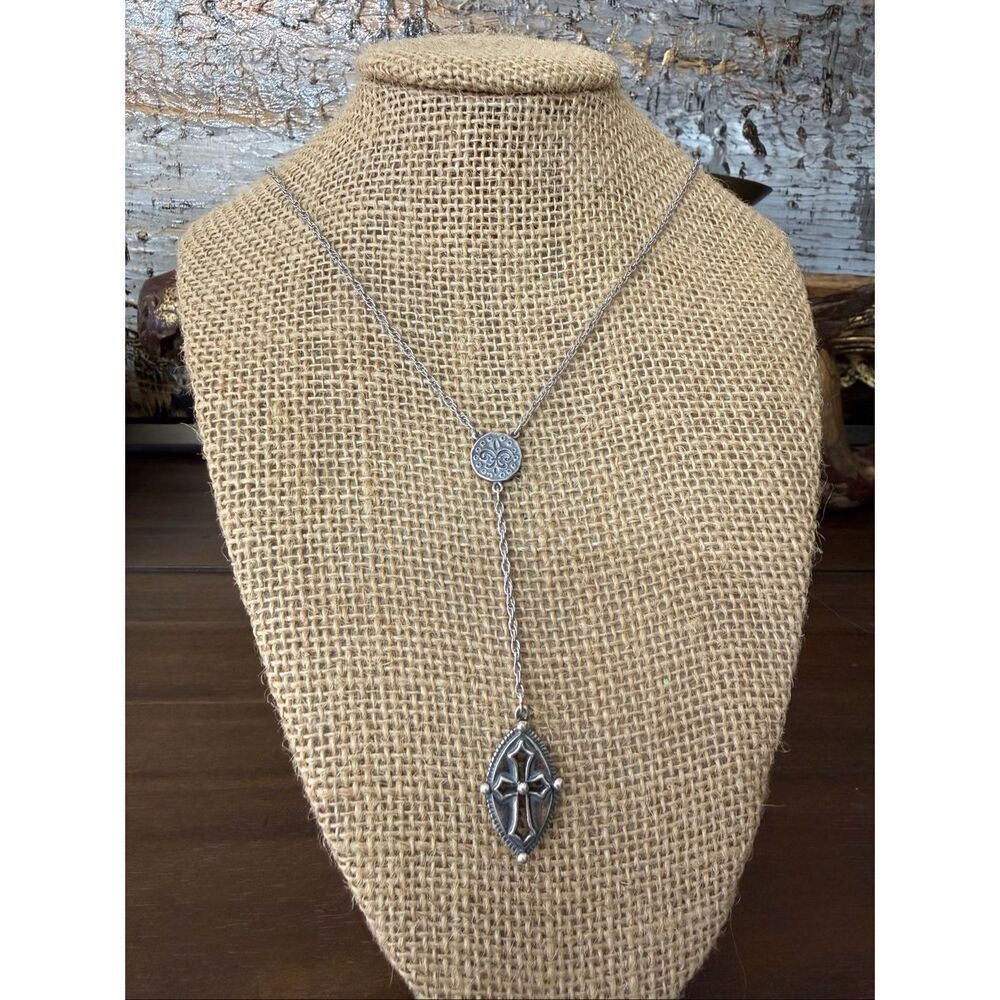 Retired James Avery Artisan Jewelry Sterling Silver Cross Necklace